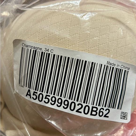 NWT Breezies Ivory, Underwire, Comfort Straps Bra 34C - Picture 9 of 10